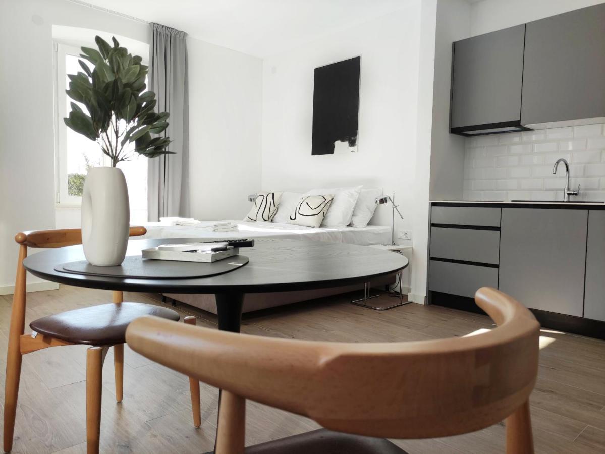 Nik Studio Apartments Pula Ngoại thất bức ảnh